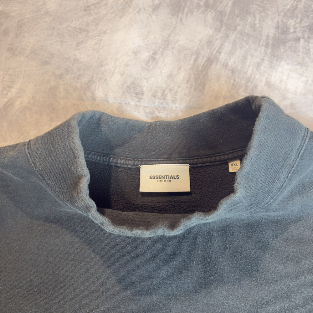 Essentials neck tag size XXL
